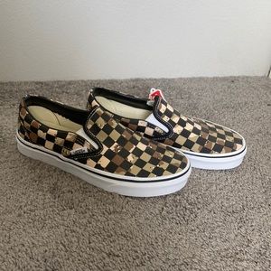 Vans Shoes - BNWT! Men: 4.0 Women: 5.5